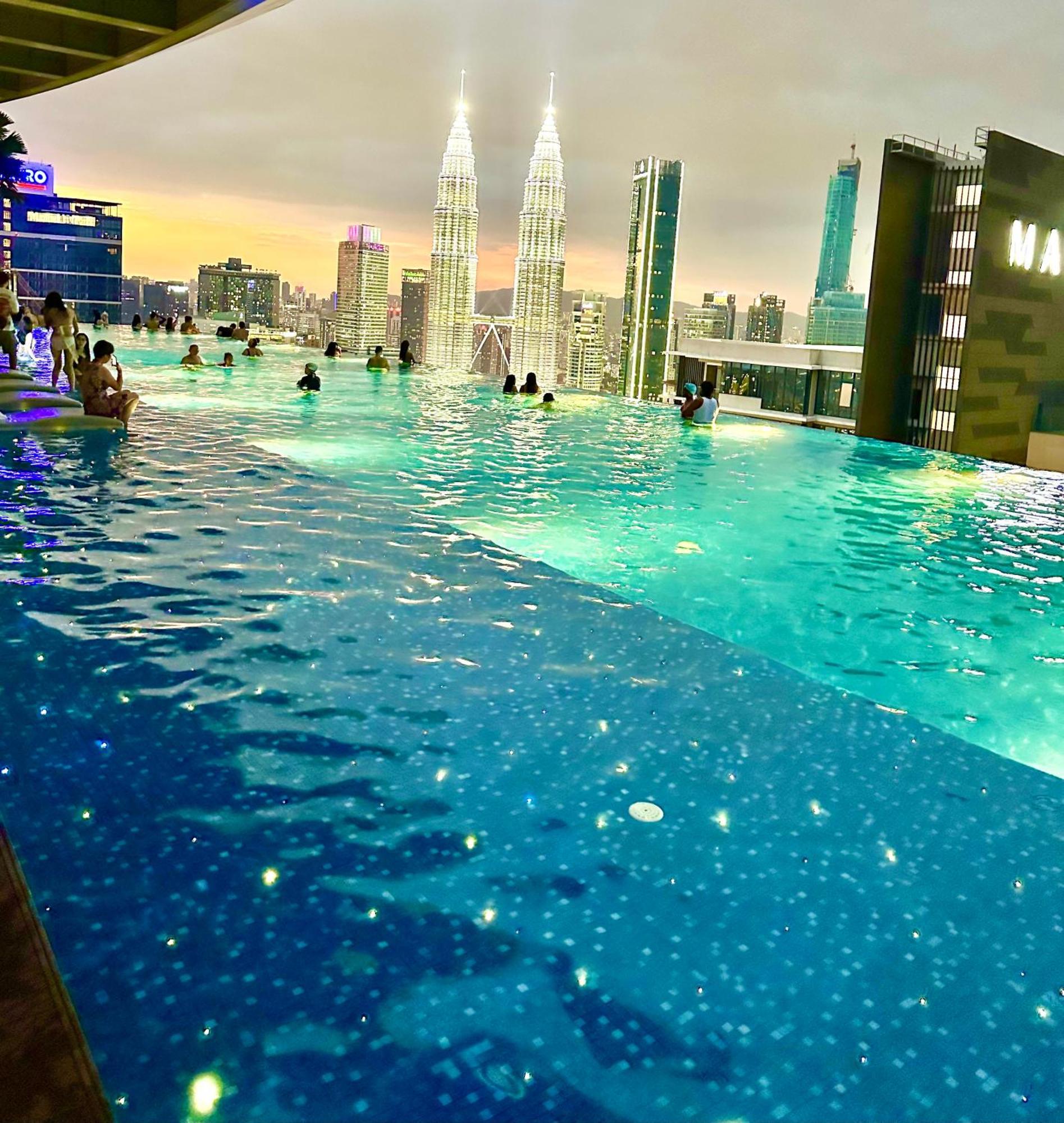 Eaton Service Apartment At Klcc Куала Лумпур Екстериор снимка