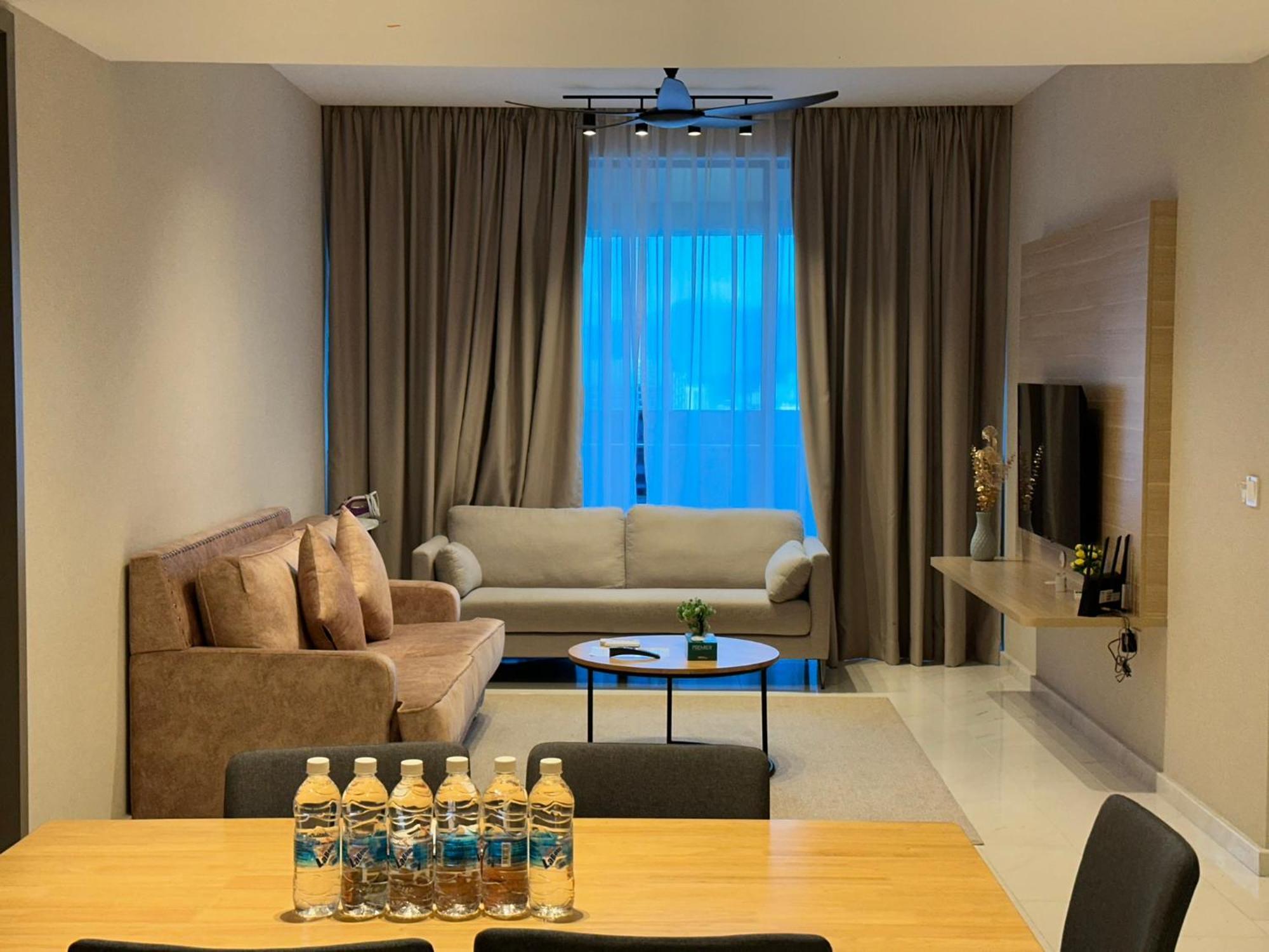 Eaton Service Apartment At Klcc Куала Лумпур Екстериор снимка