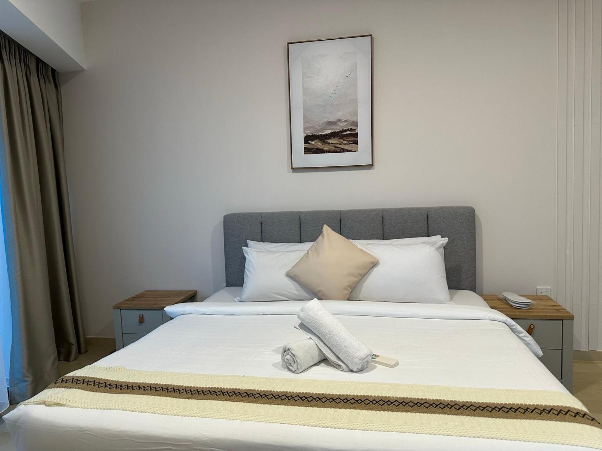 Eaton Service Apartment At Klcc Куала Лумпур Екстериор снимка